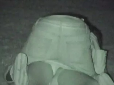Exotische filmulete secxi brunette wordt gegaapt door een grote zwarte lul