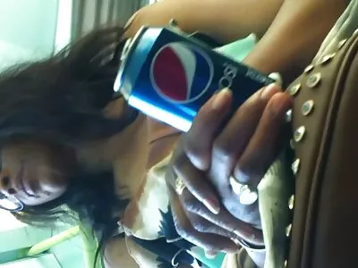 Stiefbroers en zussen neuken het uit terwijl een andere slet toekijkt gratis porn films